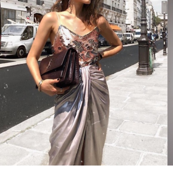 New Zara silver draped skirt. - Picture 2 of 8